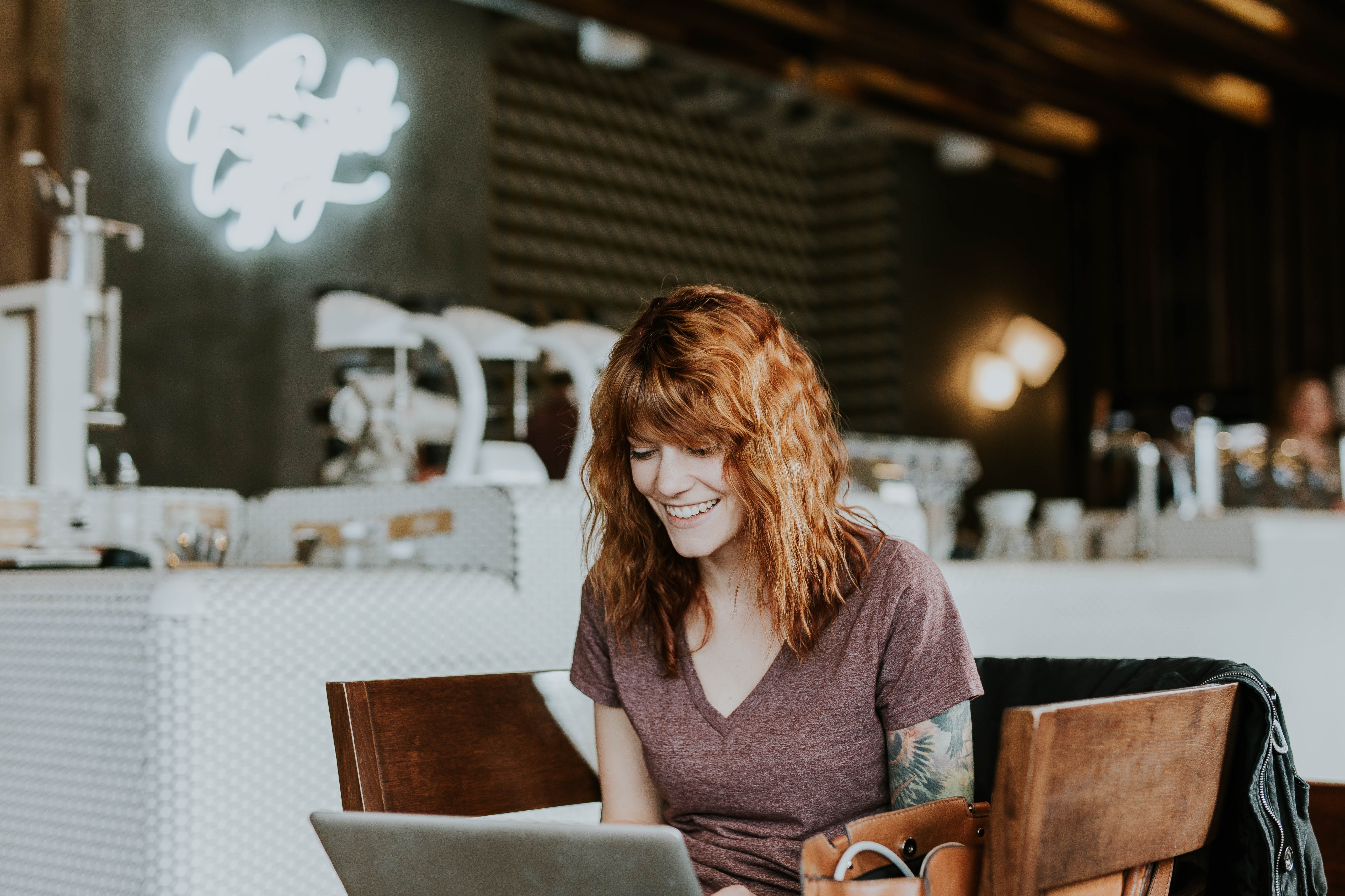 restaurant laptop