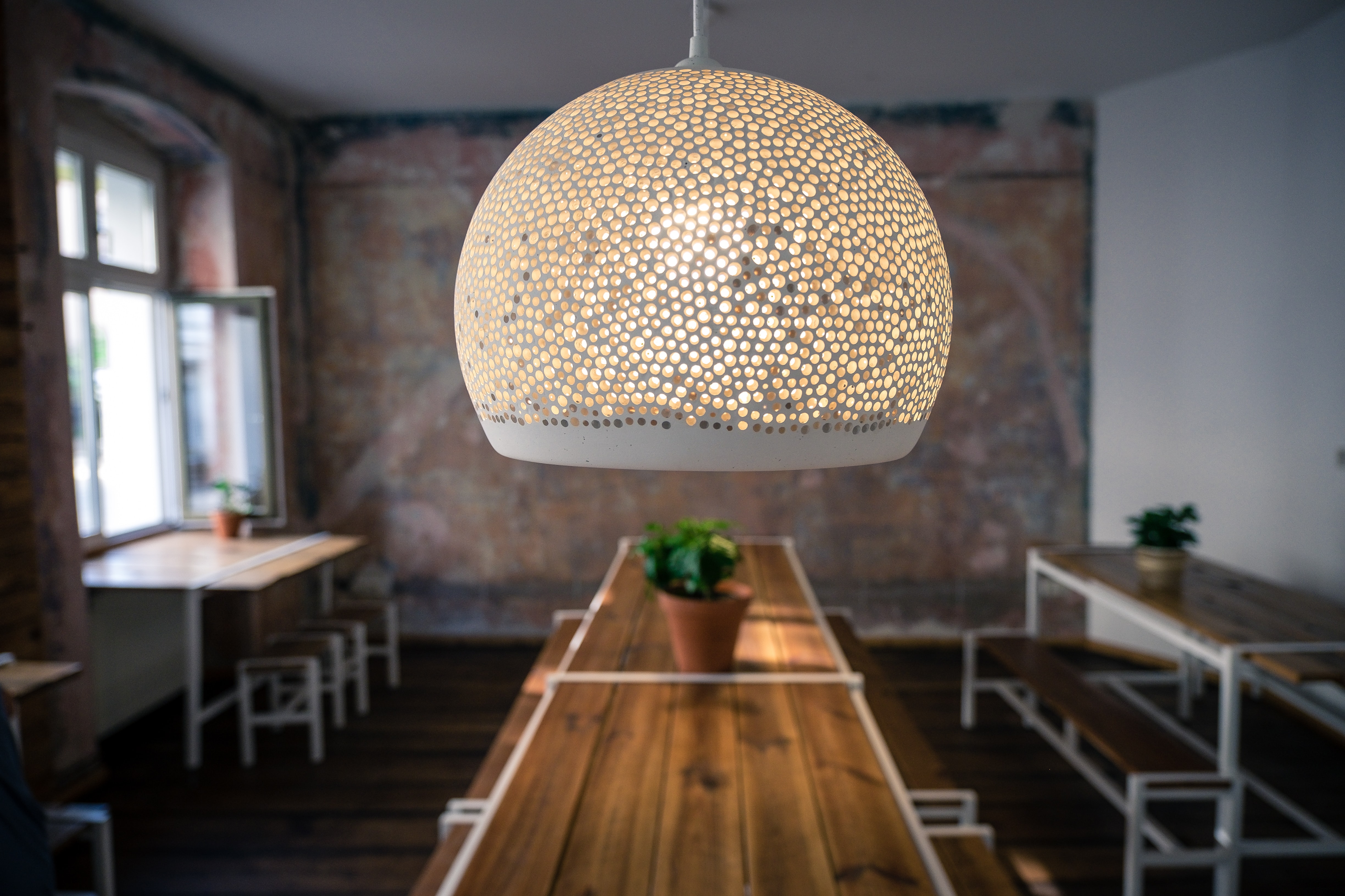 restaurant lighting